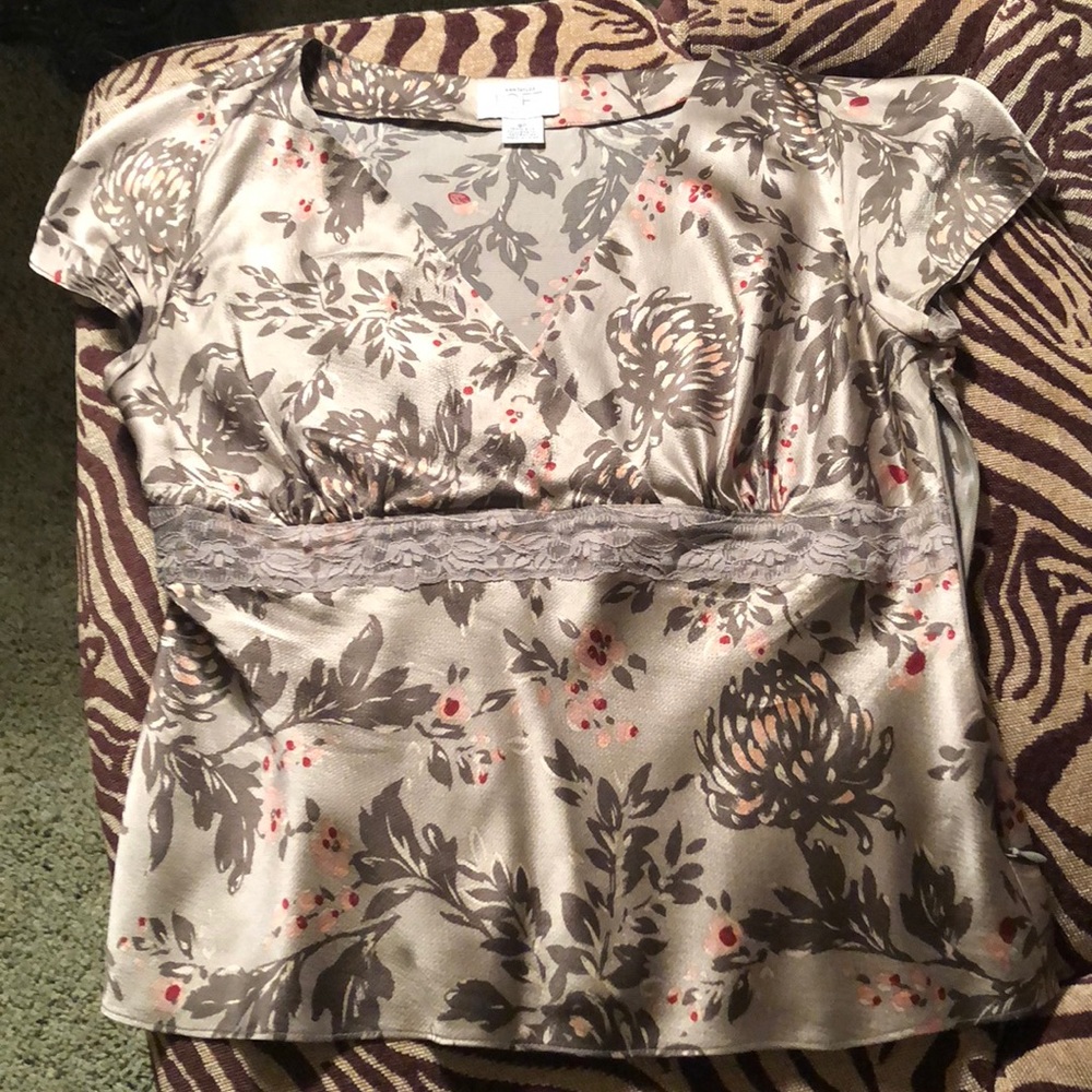 Silver Shimmer Silk  Loft Top